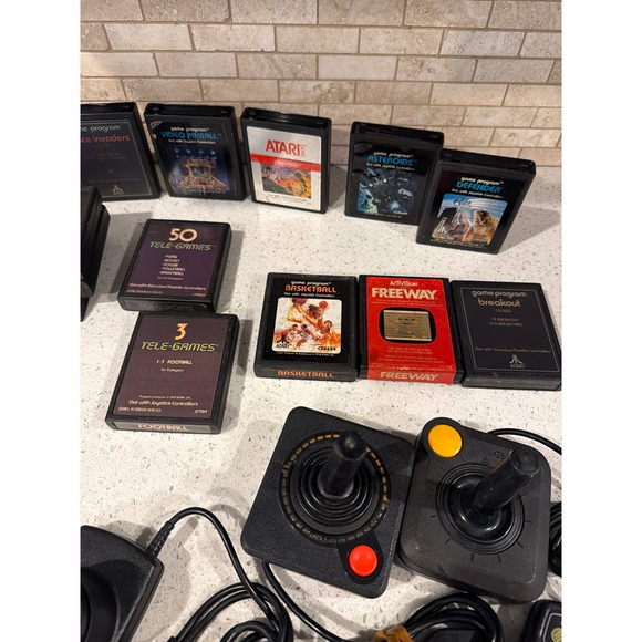 Atari game controller bundle - Picture 6 of 7